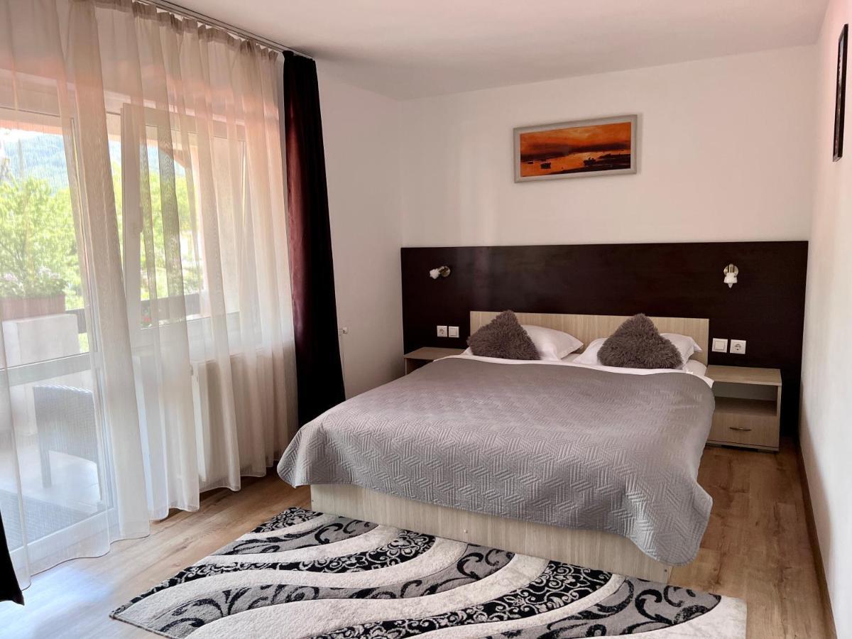 Hotel Casa Centiu Bran  Esterno foto